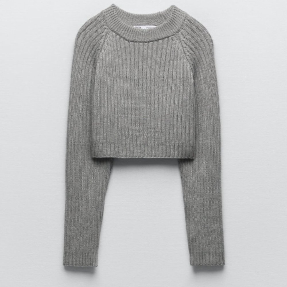 CROP KNIT SWEATER